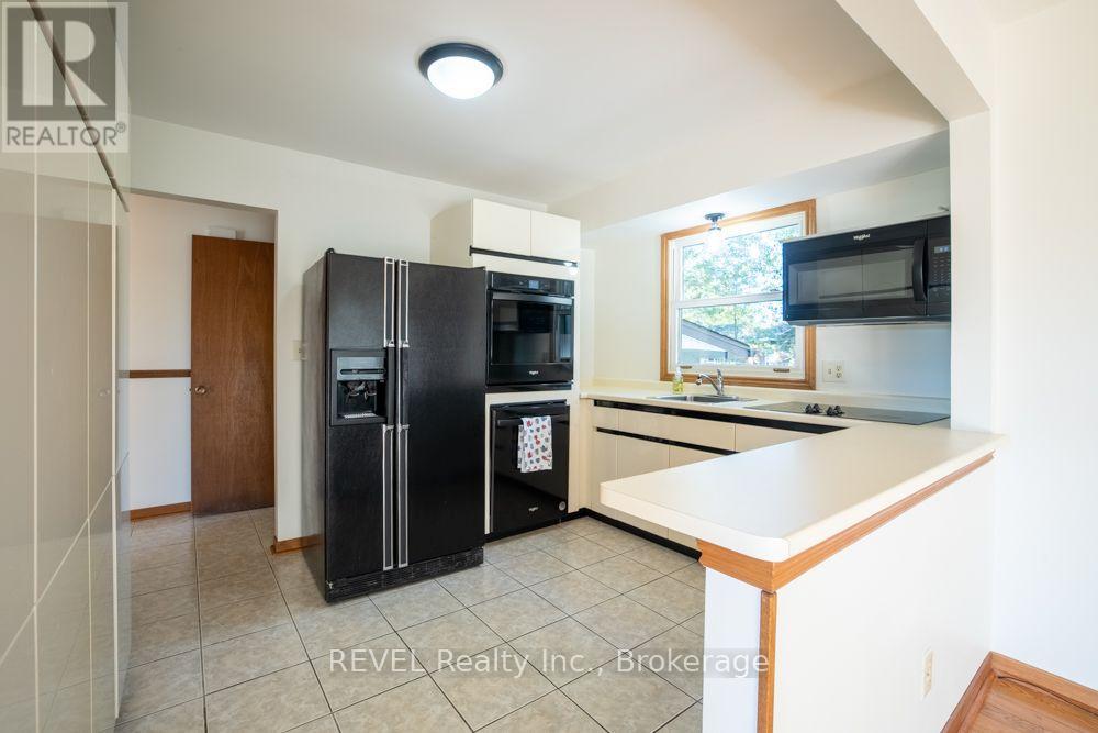 783 Daytona Drive Property Photo 12