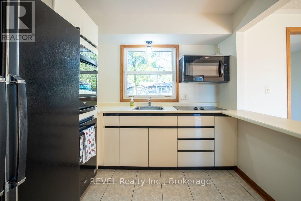 783 Daytona Drive Property Photo 13