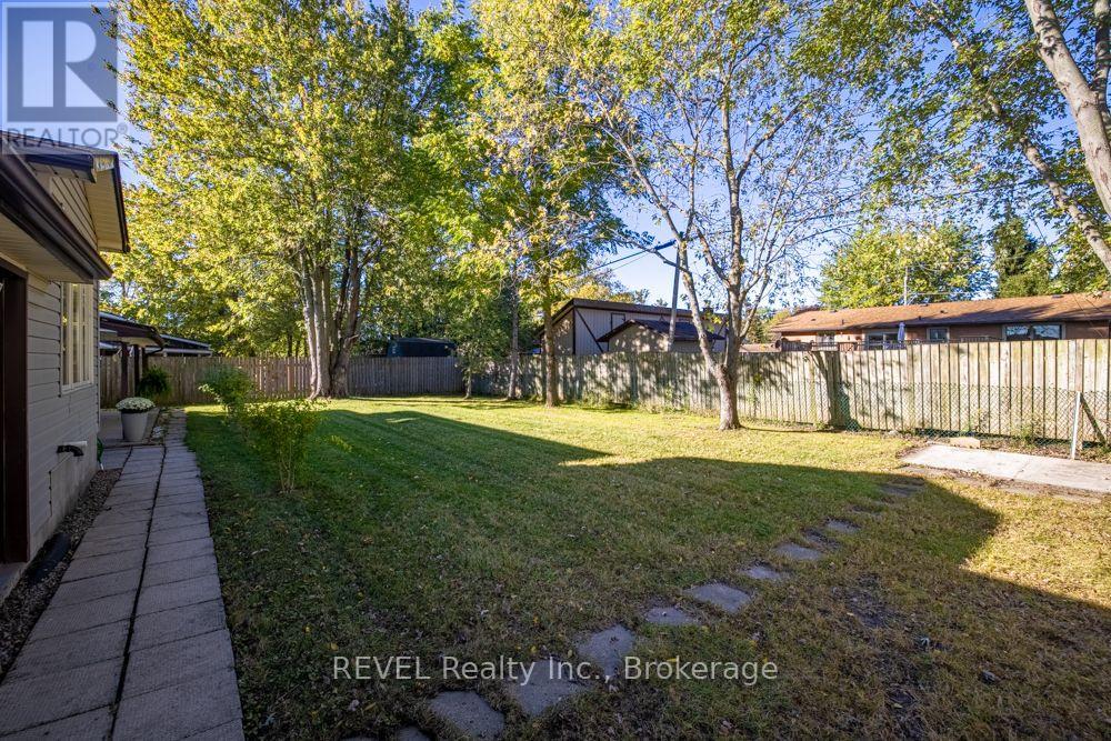 783 Daytona Drive Property Photo 28