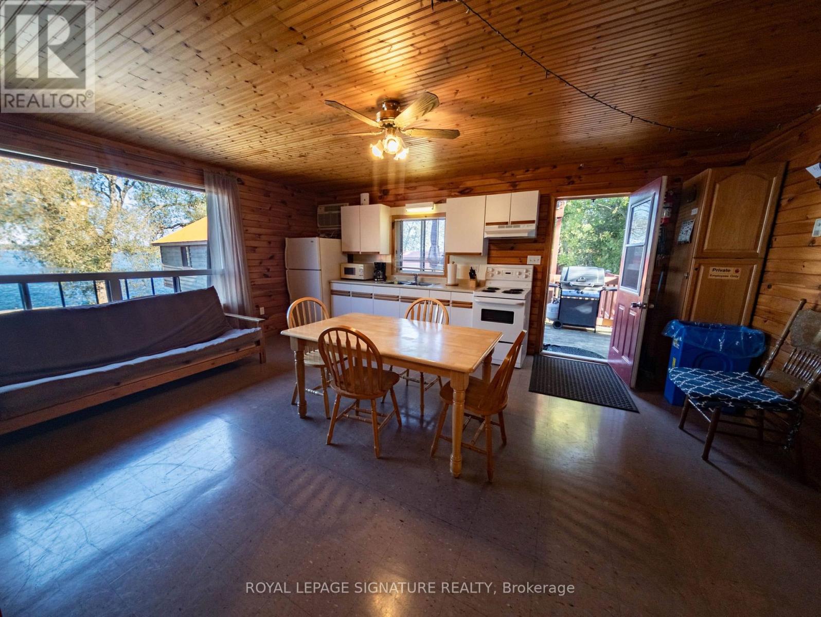 340 - 5428 Young Street Property Photo 17