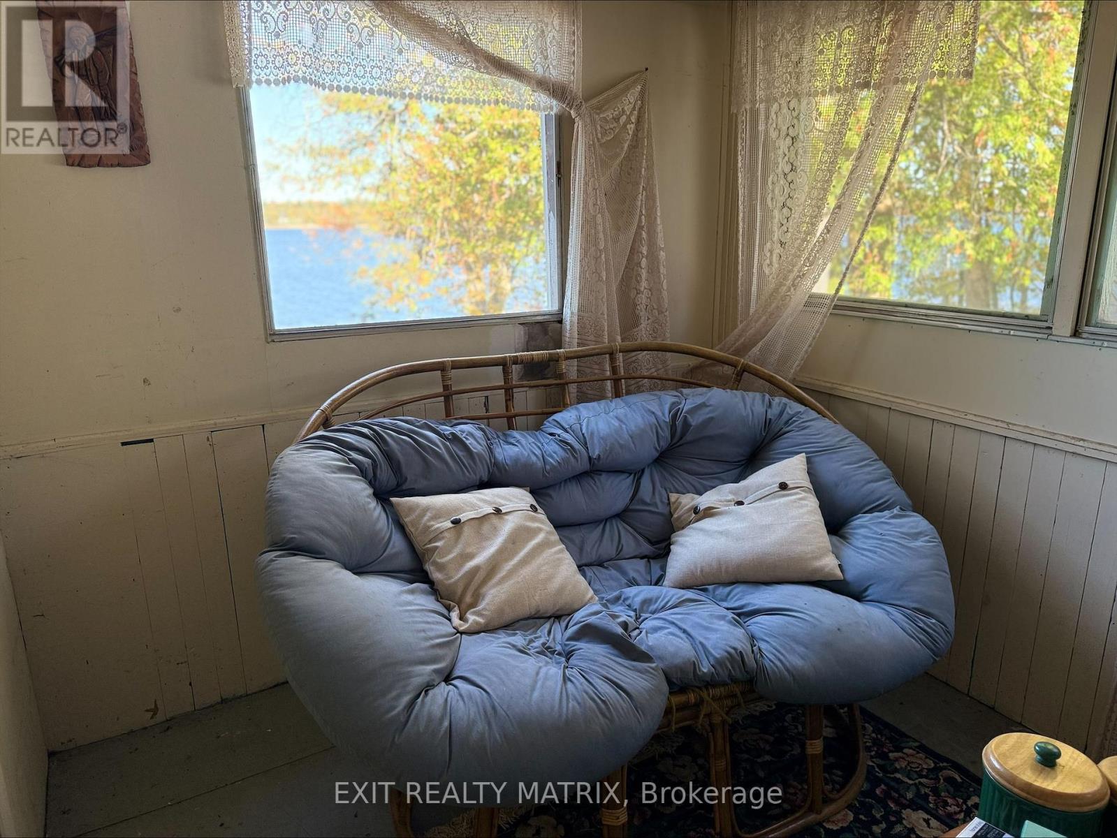 768 Forest Park Road Property Photo 11