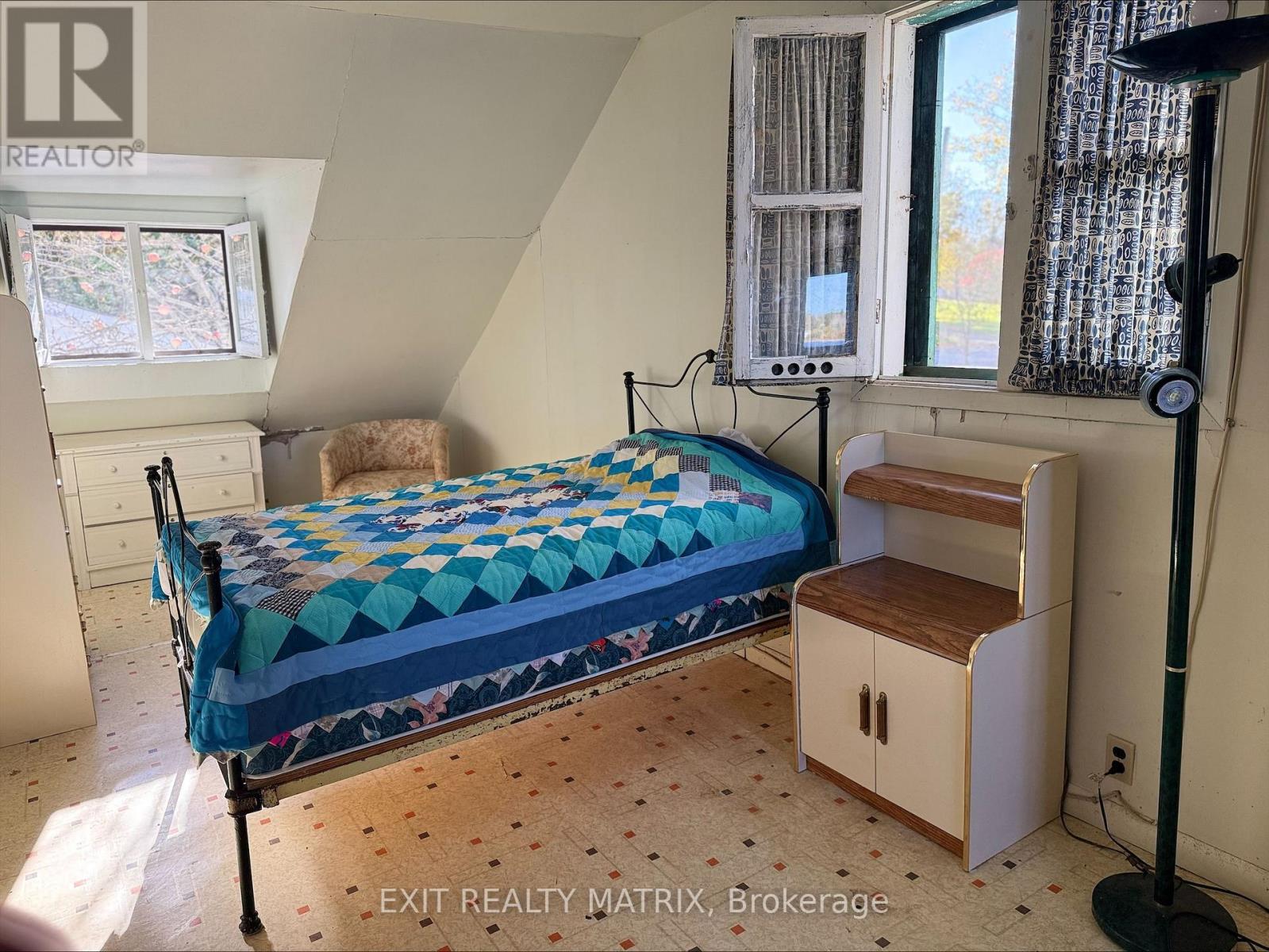 768 Forest Park Road Property Photo 13