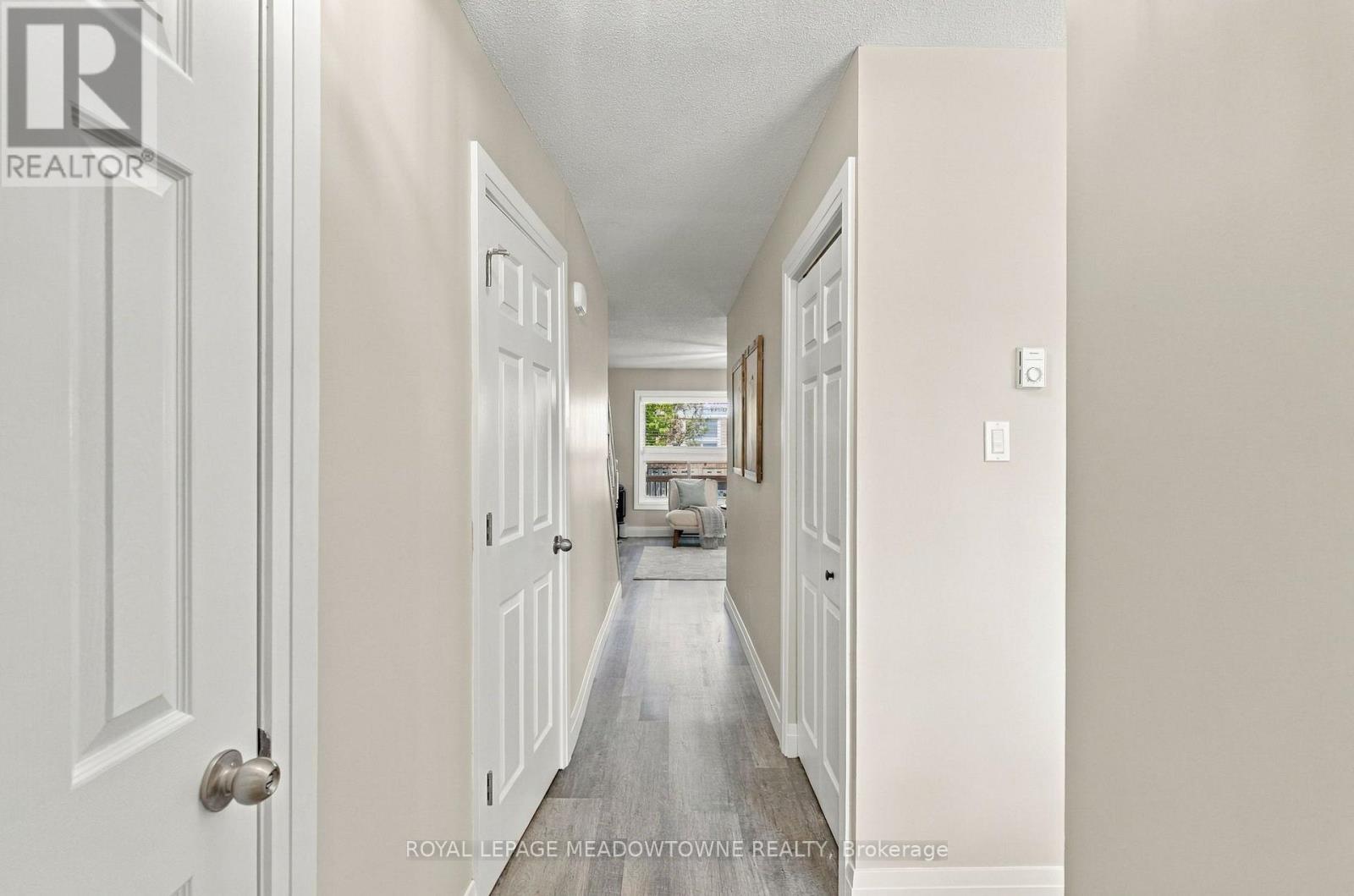36 - 1115 Nellis Street Property Photo 4