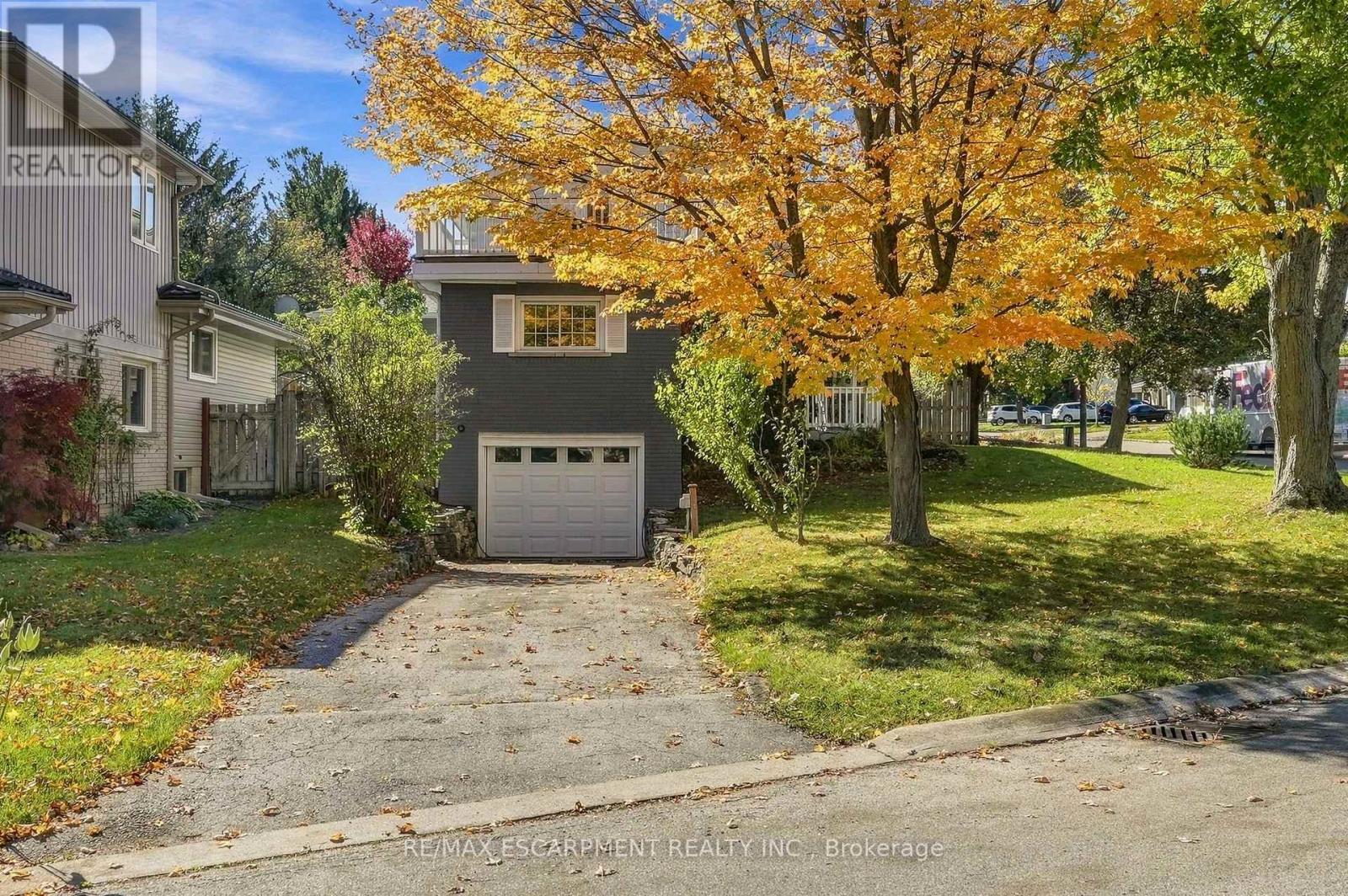 66 Skyline Drive Property Photo 4