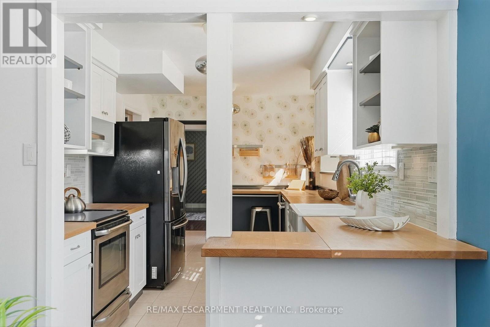 66 Skyline Drive Property Photo 17