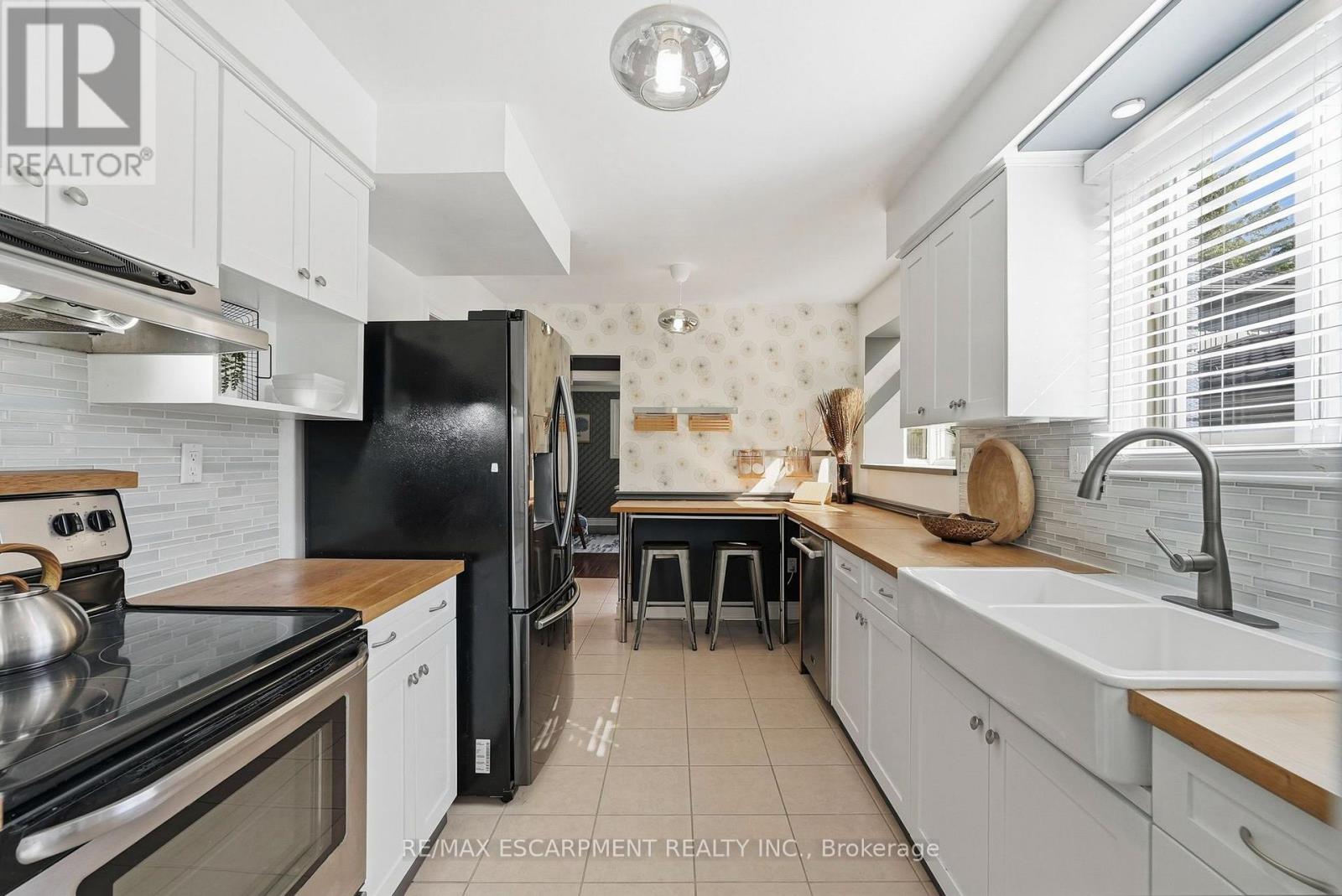 66 Skyline Drive Property Photo 18