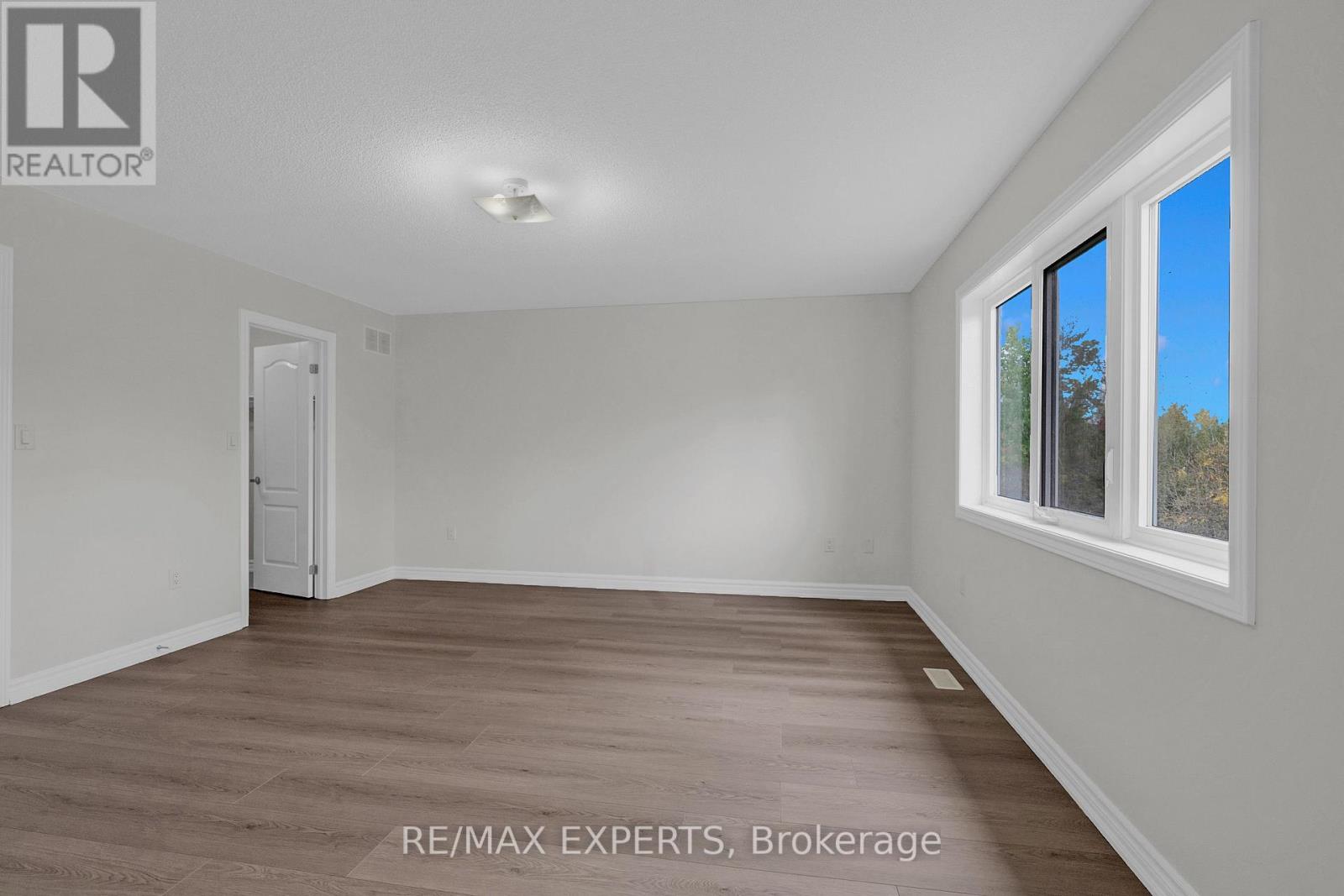 157 Tumblewood Place Property Photo 14