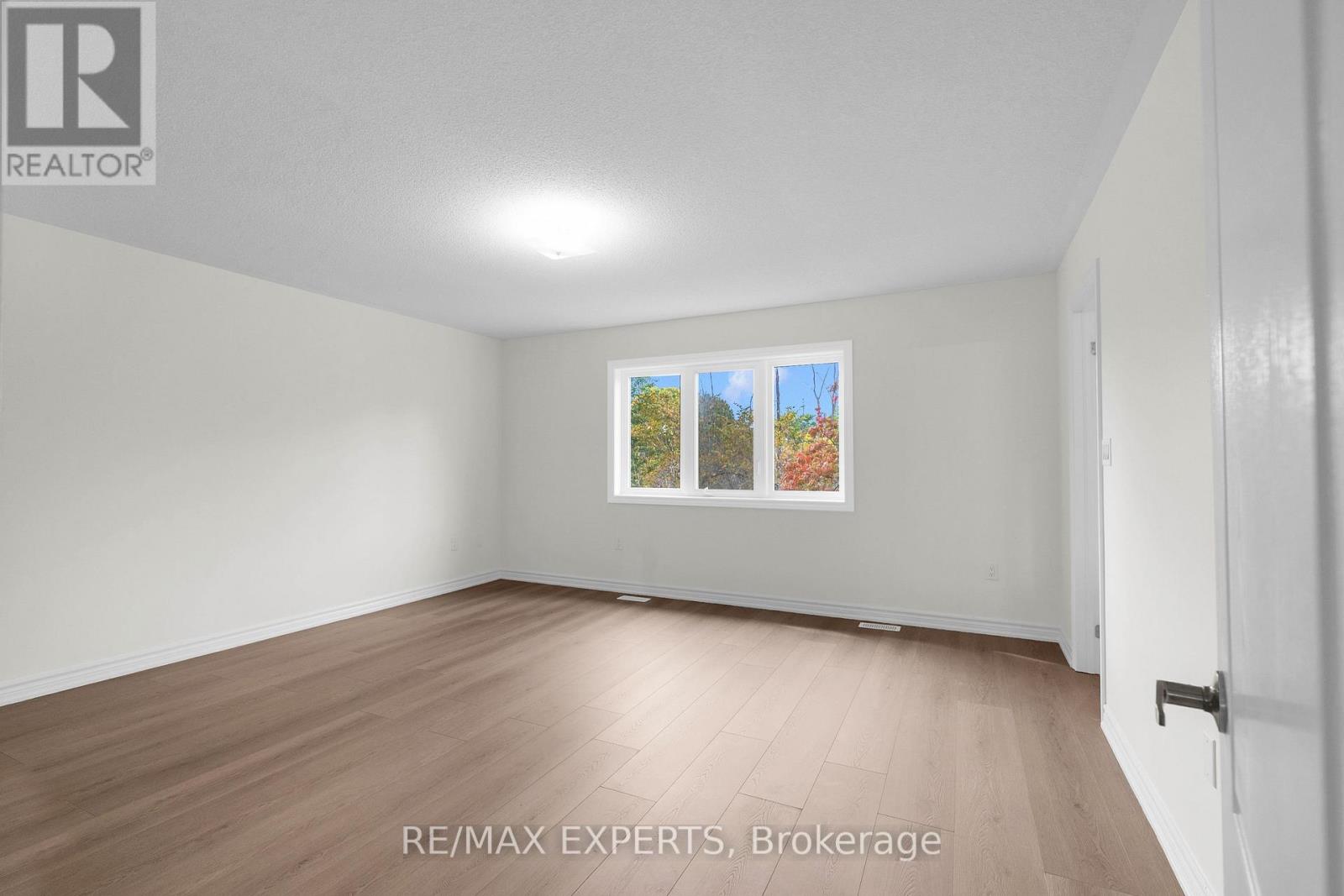 157 Tumblewood Place Property Photo 15