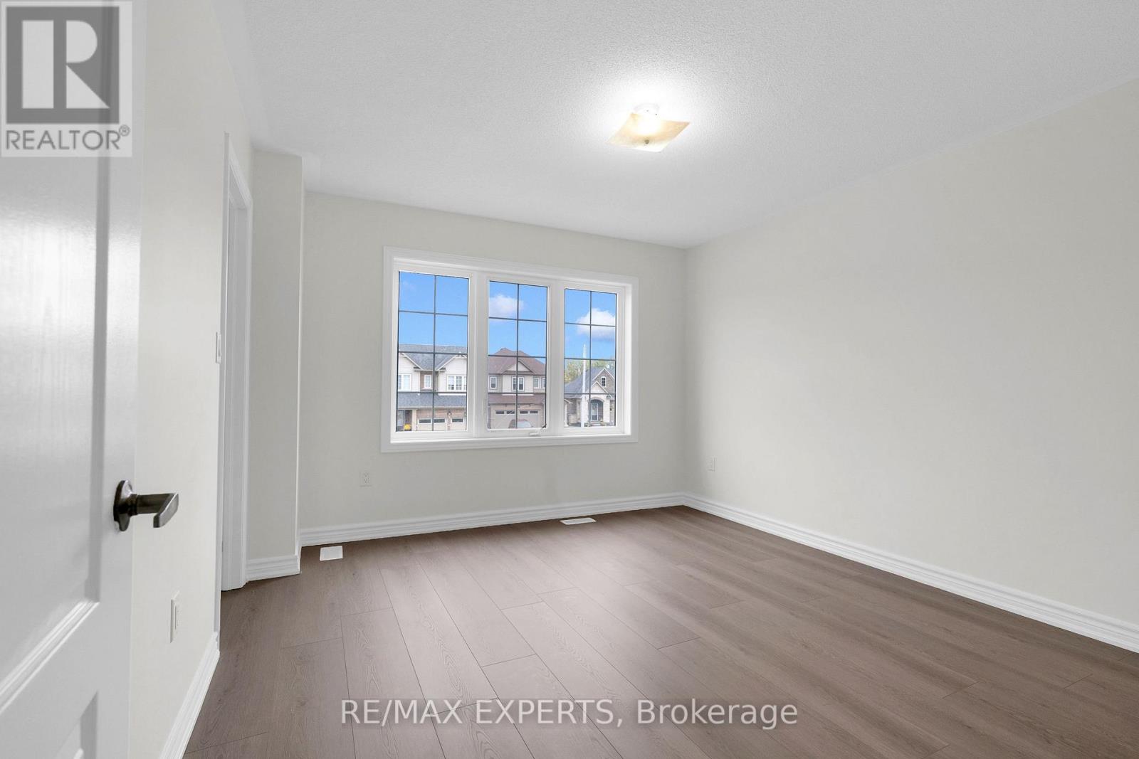 157 Tumblewood Place Property Photo 27