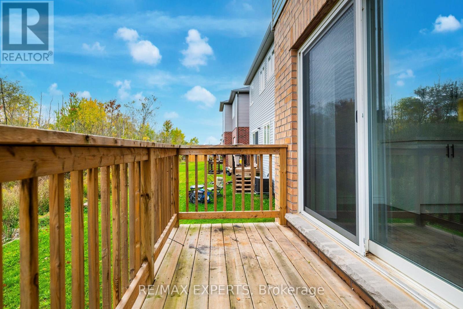157 Tumblewood Place Property Photo 32