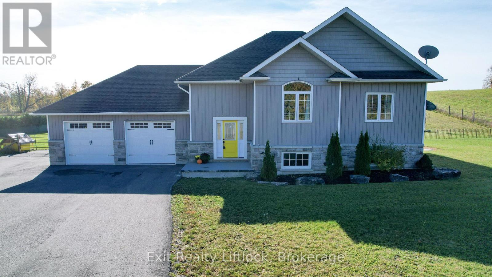 1479 Webster Road Property Photo 1