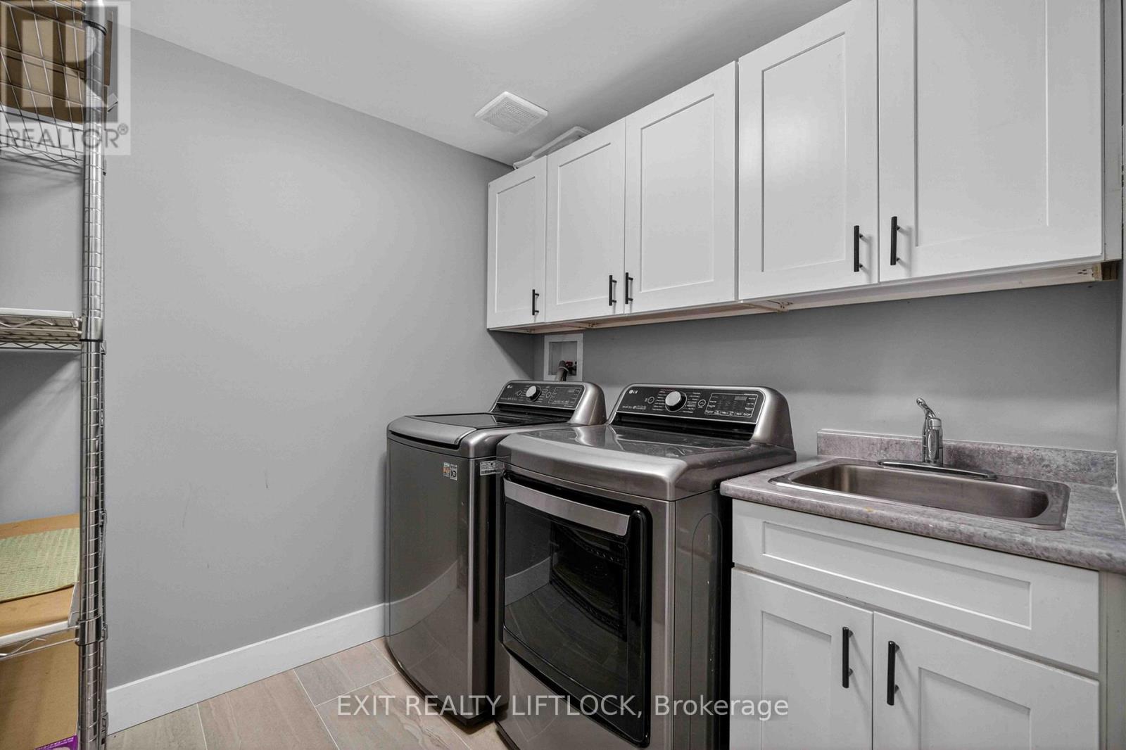 1479 Webster Road Property Photo 26