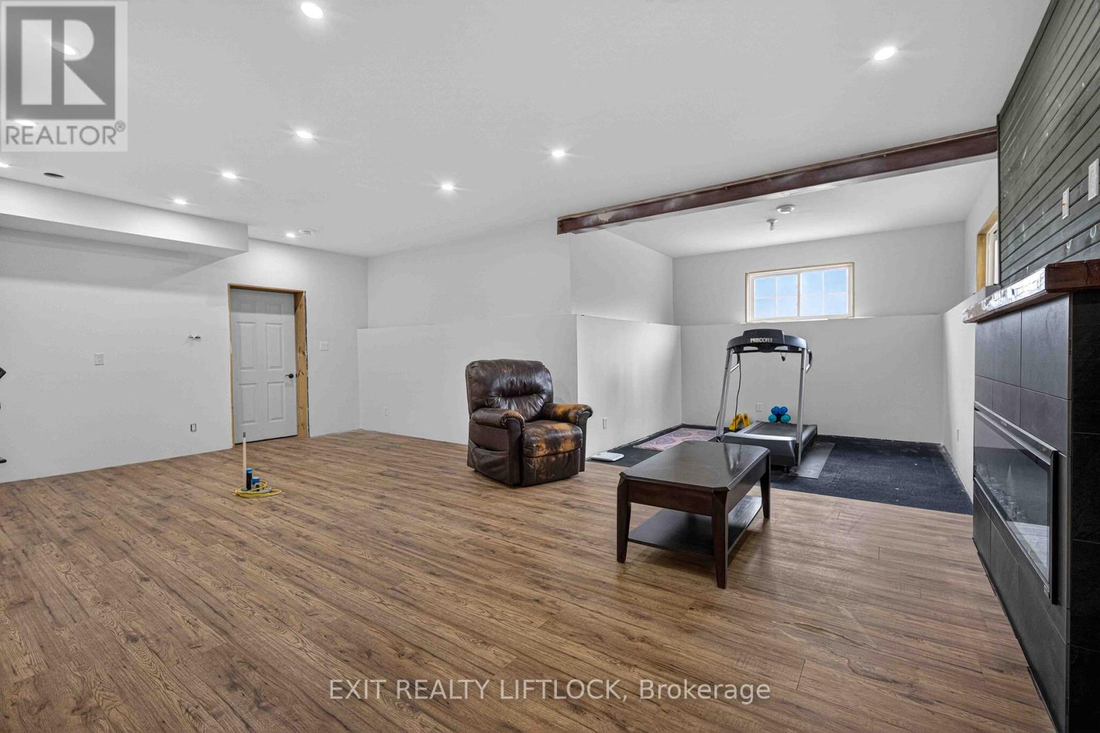 1479 Webster Road Property Photo 29