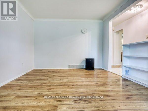 80 Pearce Avenue Property Photo 3