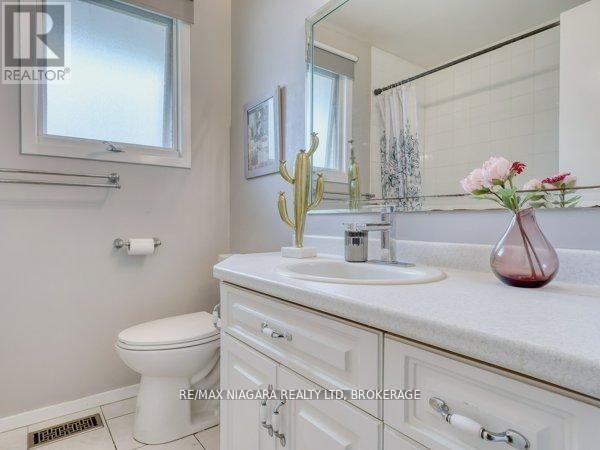 80 Pearce Avenue Property Photo 13