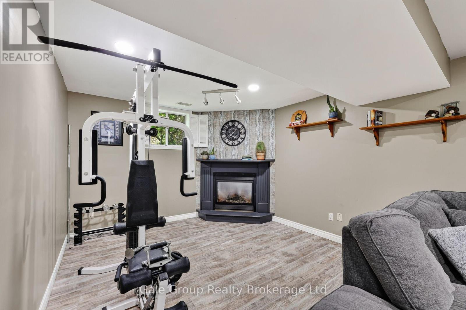 20 Daniel Street Property Photo 23