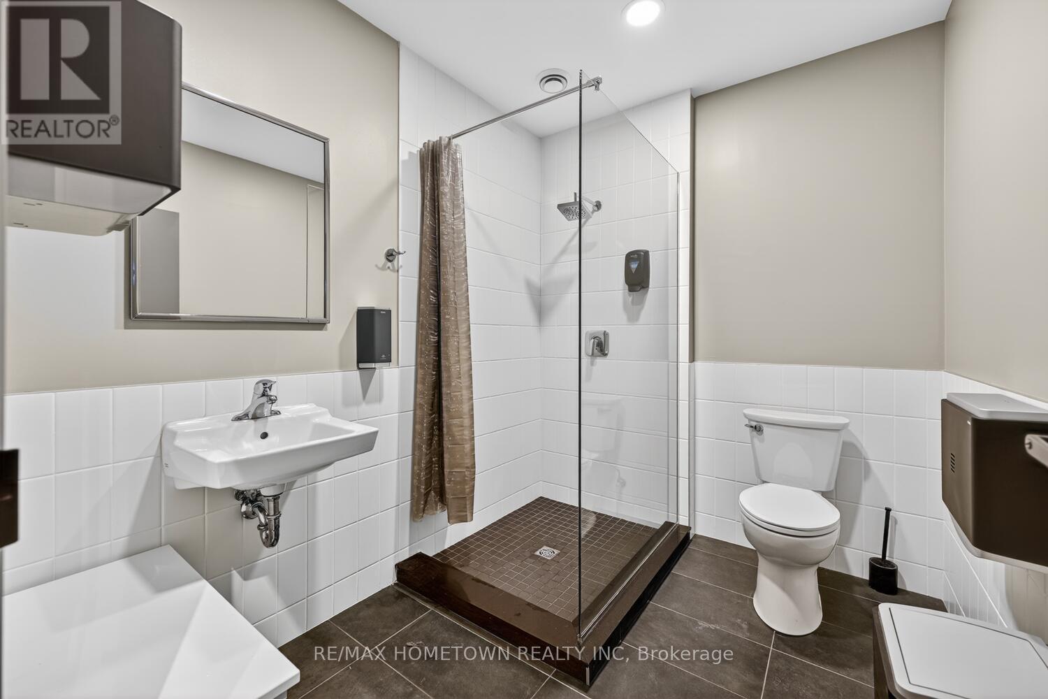 205 - 10783 County Road 2 Road Property Photo 17