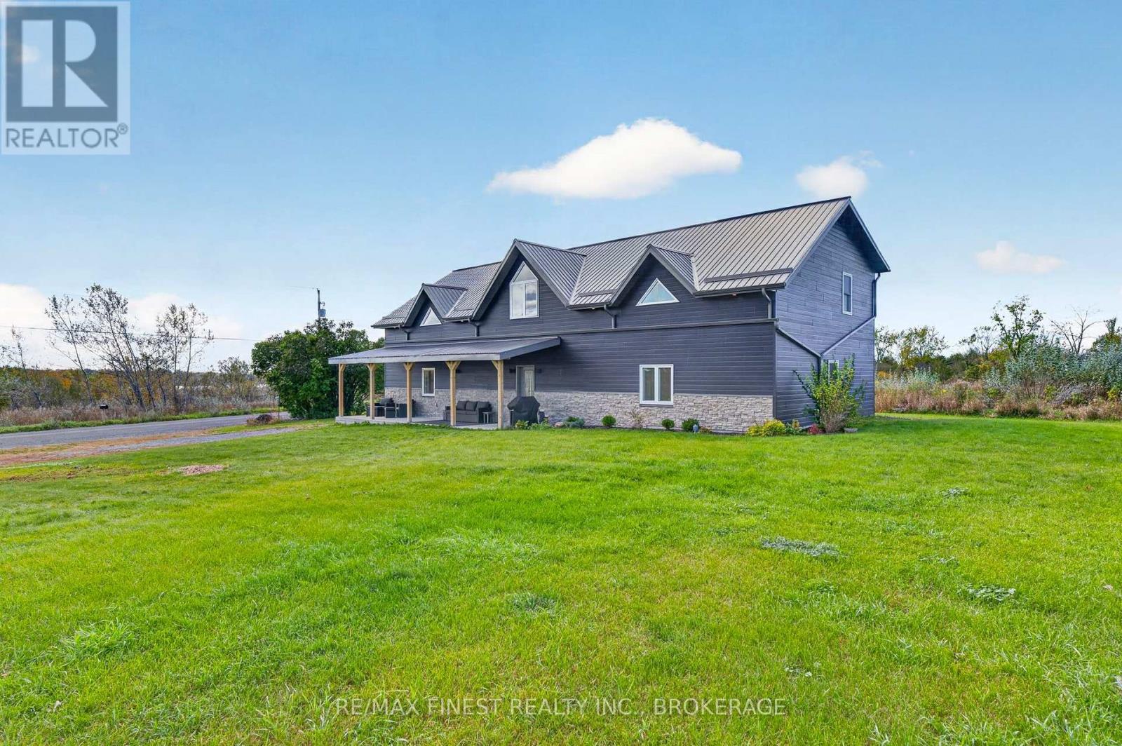 4084 Florida Road Property Photo 2