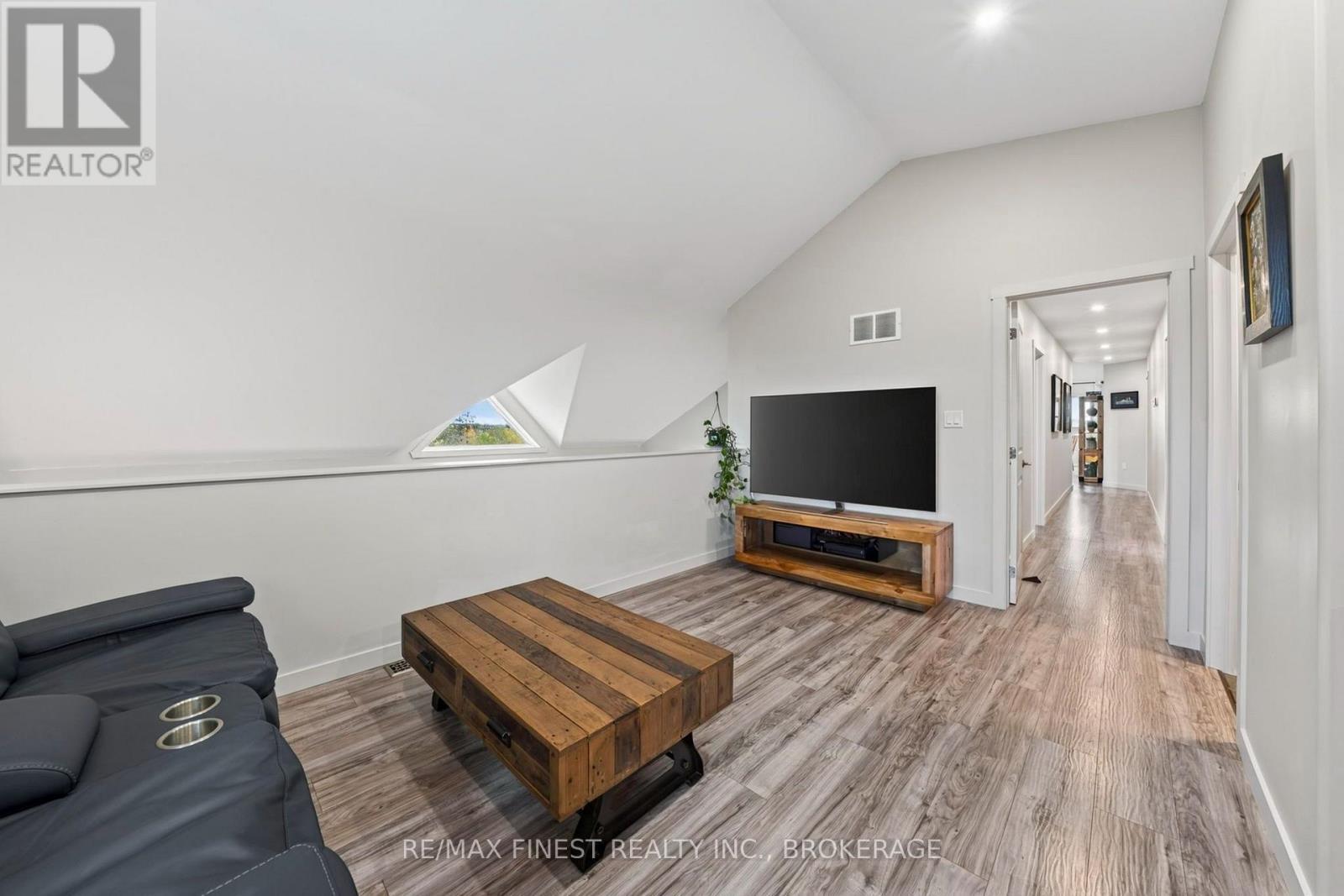 4084 Florida Road Property Photo 22