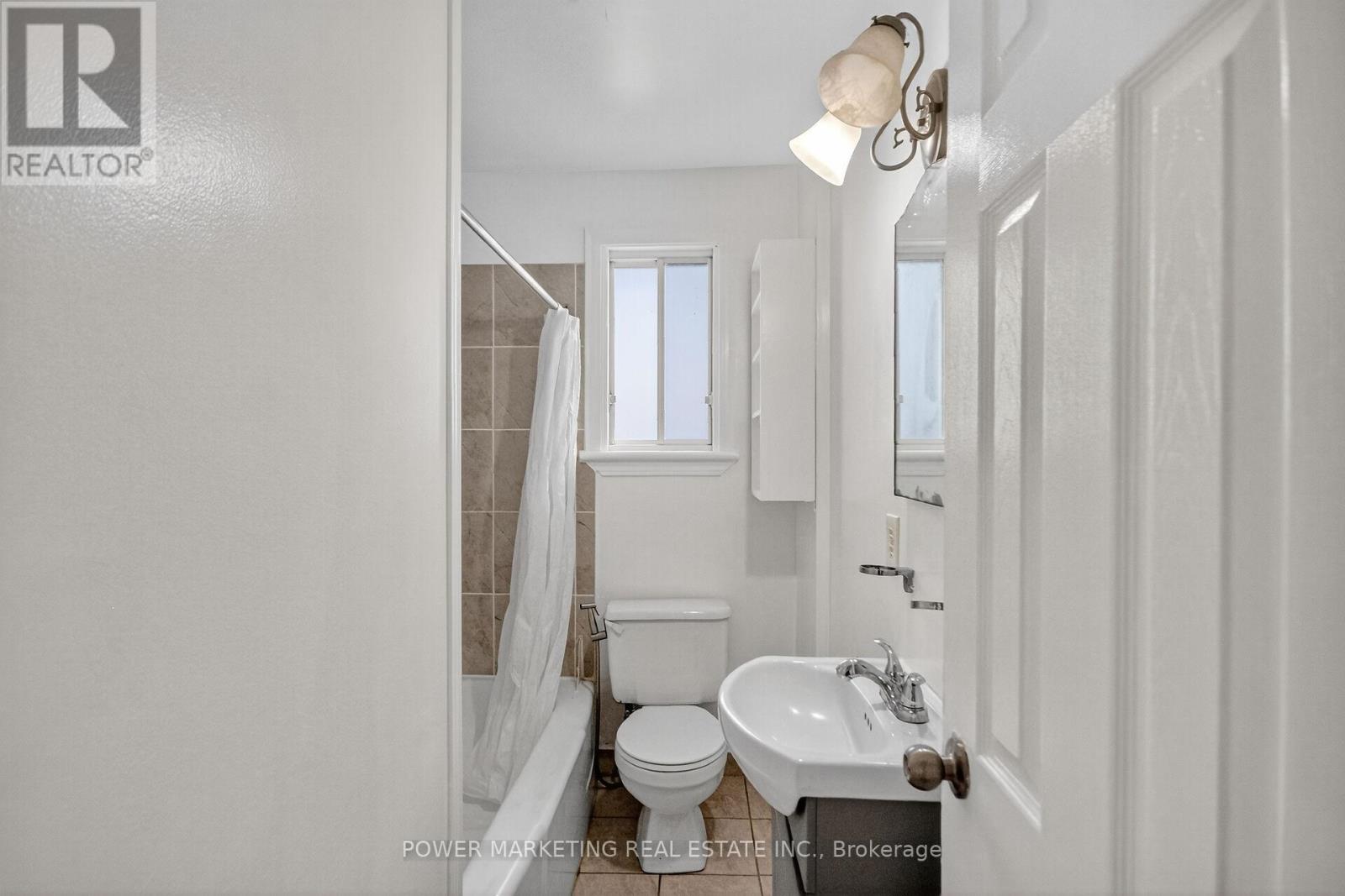 528 Mutual Street Property Photo 21