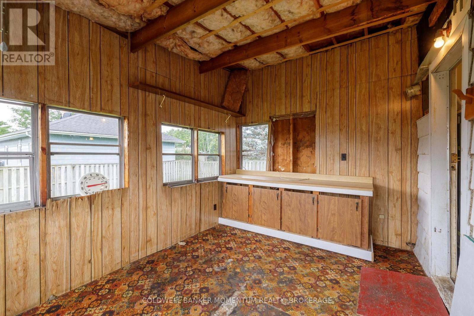 109 Santone Avenue Property Photo 23