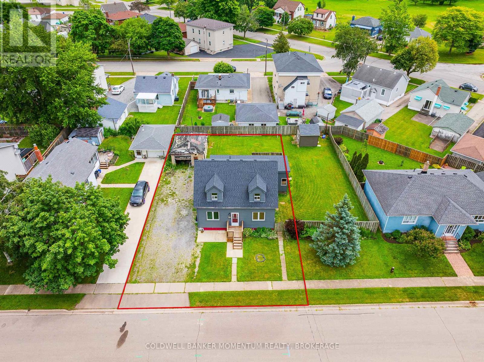 109 Santone Avenue Property Photo 25