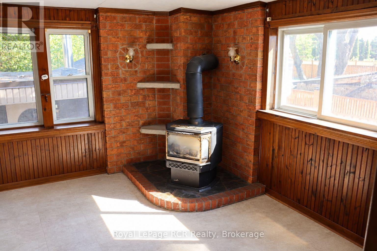 391 13th Avenue Property Photo 7