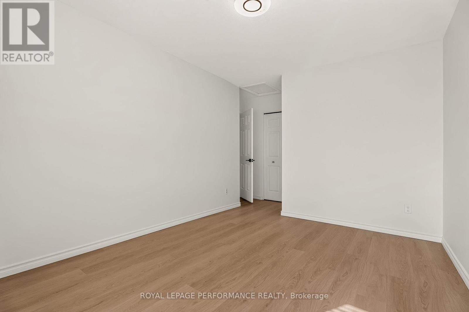 85 - 2111 Montreal Road Property Photo 34