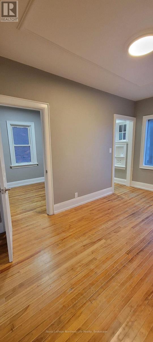 841 Worthington Street E Property Photo 16