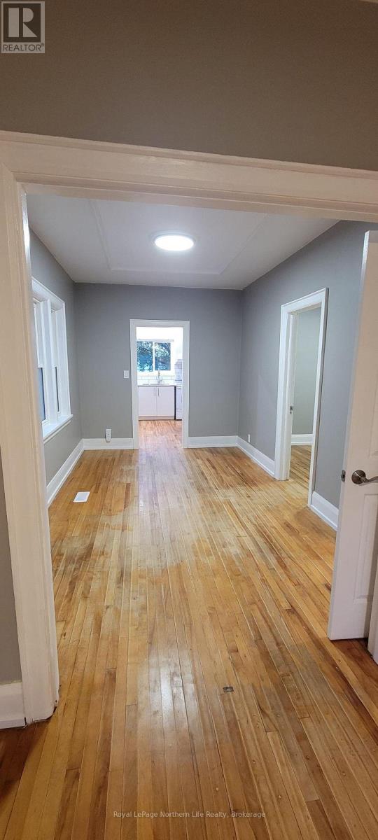 841 Worthington Street E Property Photo 18