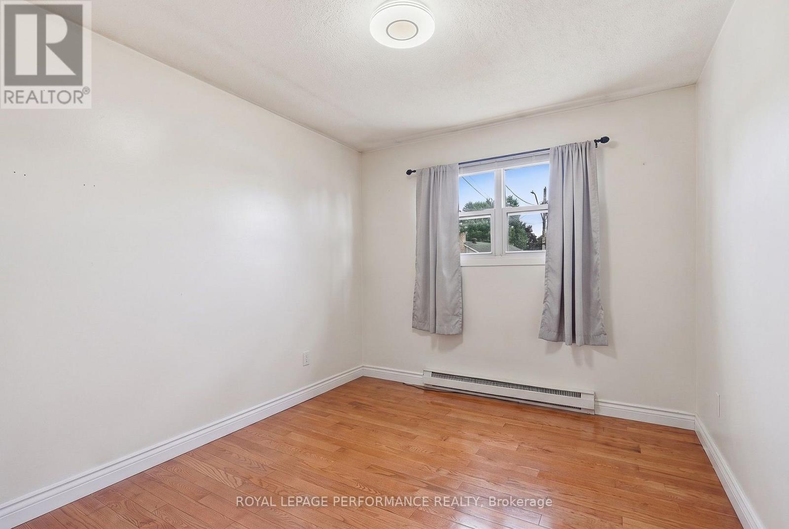 321 Sainte-anne Street Property Photo 16