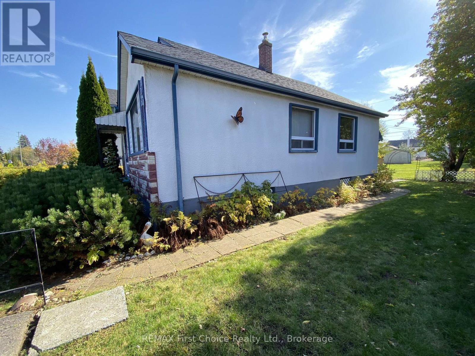 262 Empire Avenue Property Photo 13