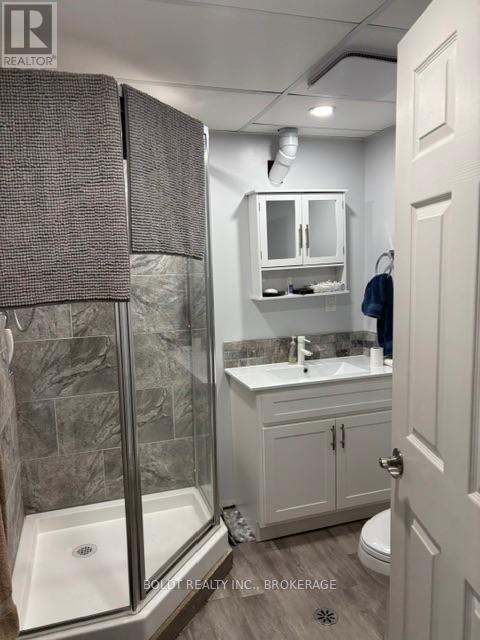 4354 Third Avenue Property Photo 3