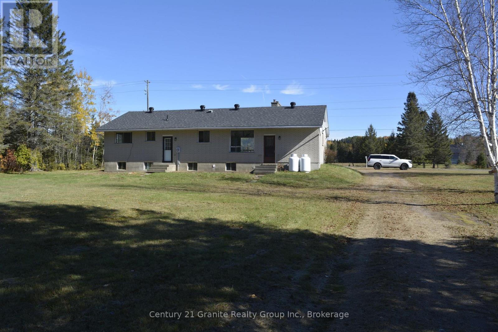 31289 Hwy 62 N Property Photo 4