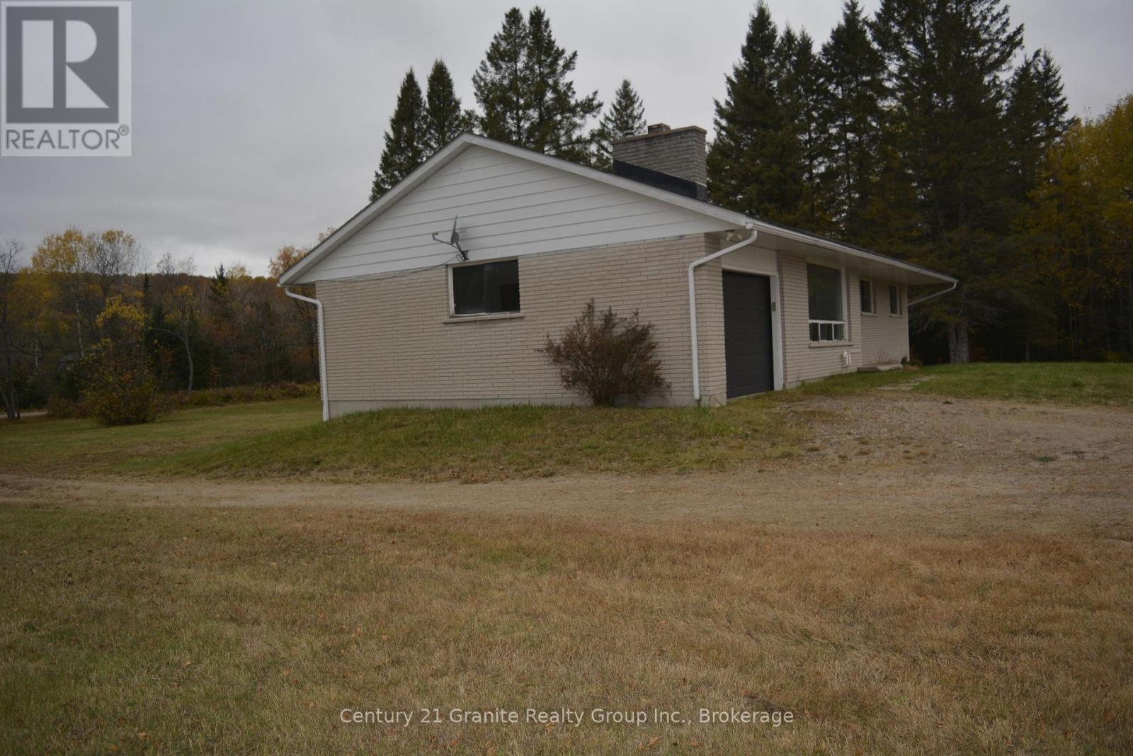 31289 Hwy 62 N Property Photo 6