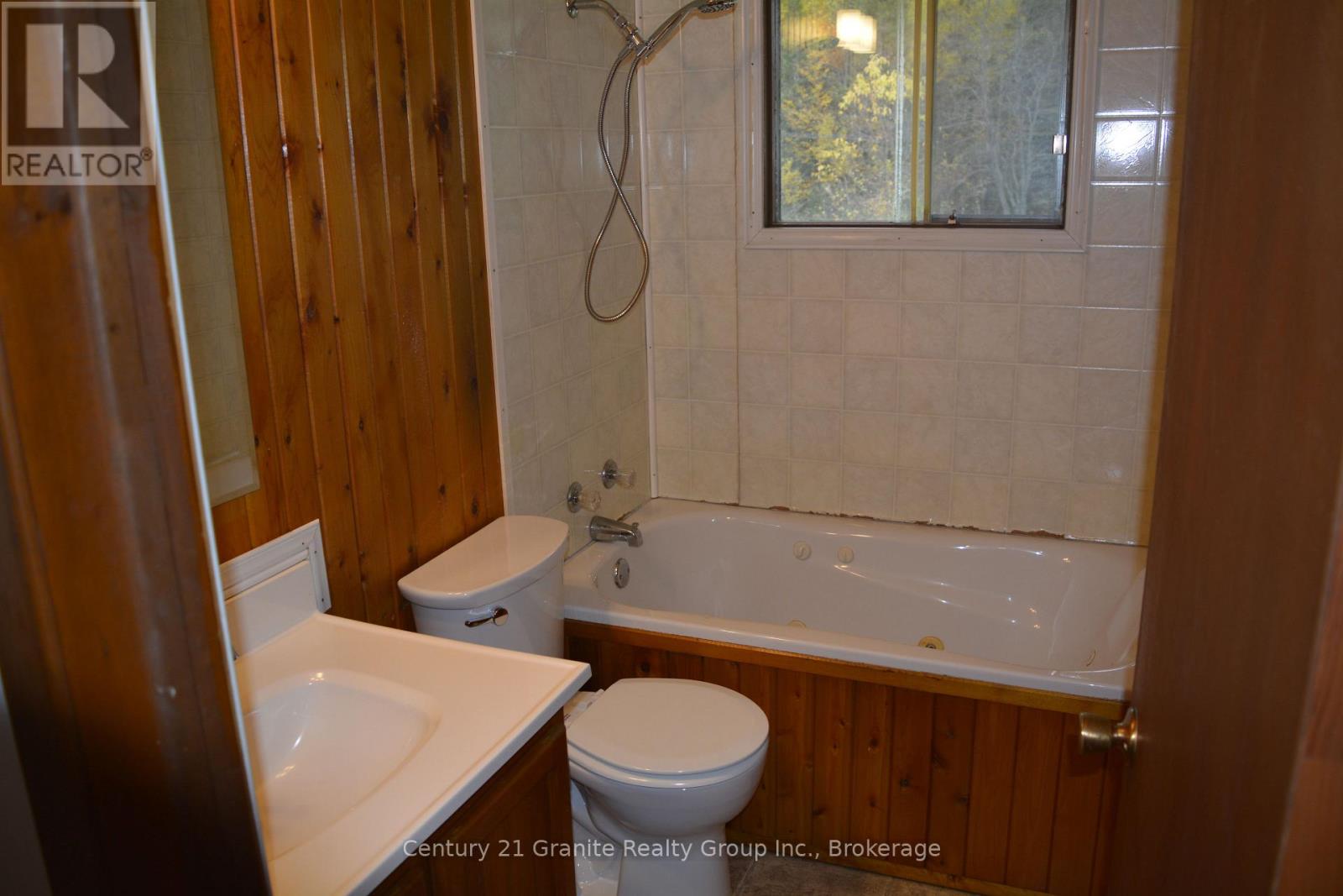 31289 Hwy 62 N Property Photo 16