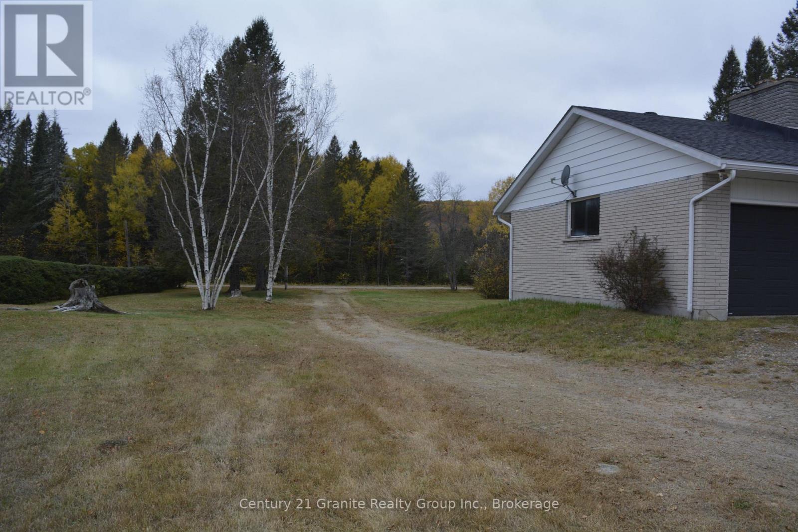 31289 Hwy 62 N Property Photo 32