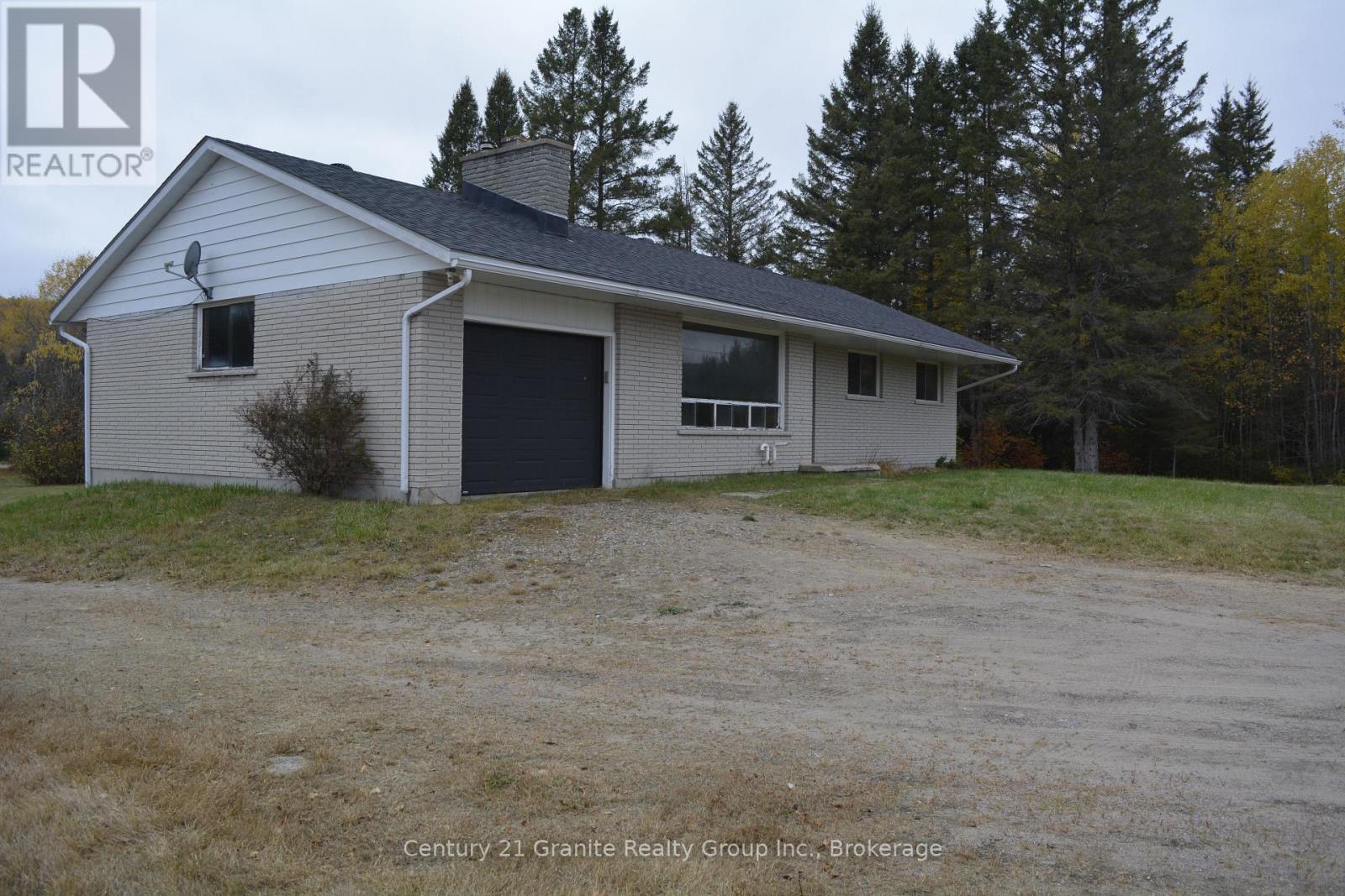 31289 Hwy 62 N Property Photo 33