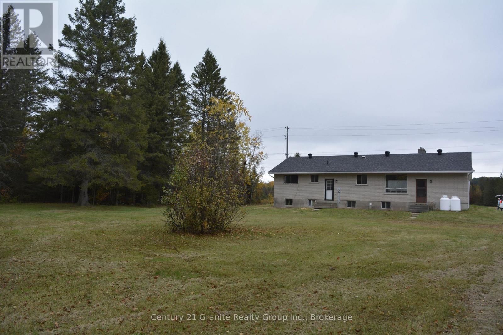 31289 Hwy 62 N Property Photo 35