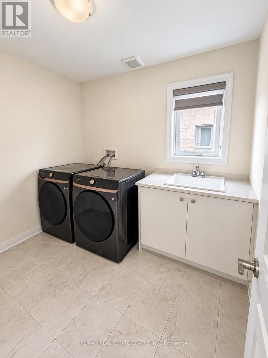 117 Raftis Street Property Photo 15