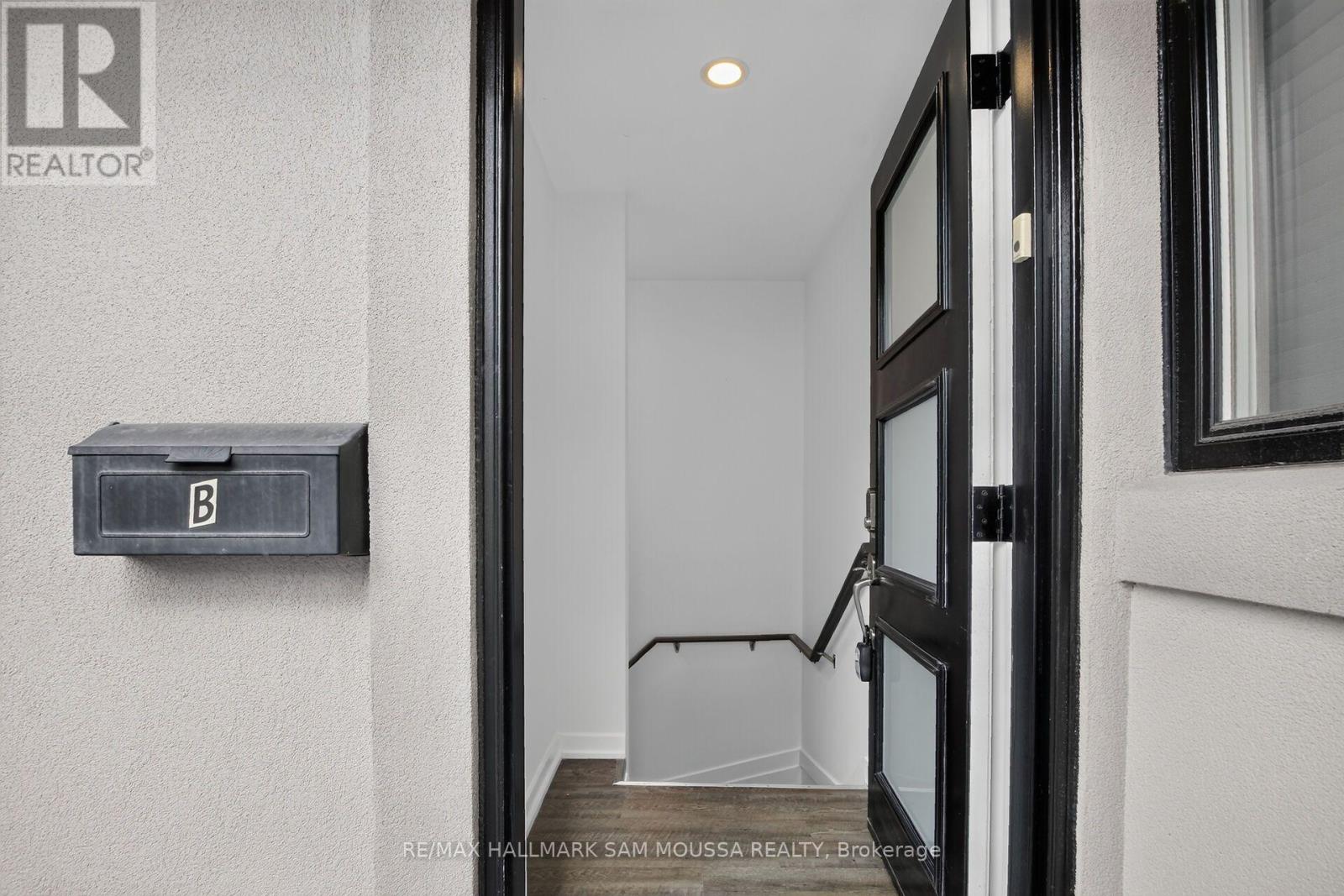 971b Blythdale Road Property Photo 4