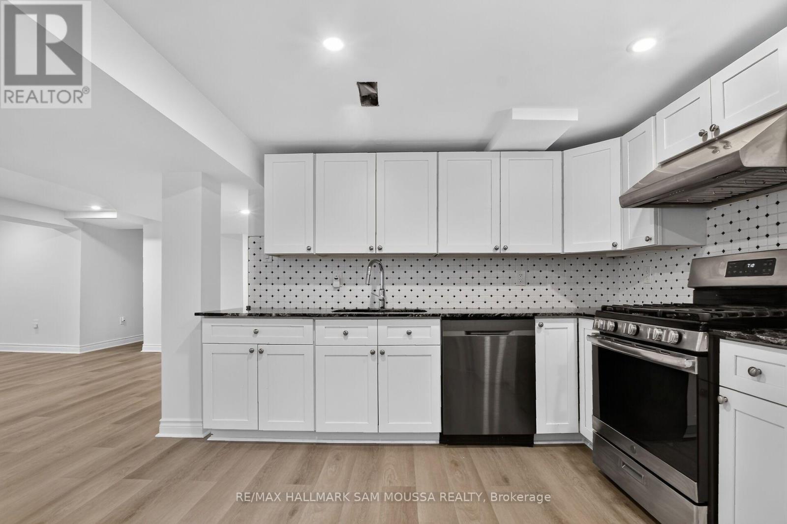 971b Blythdale Road Property Photo 15