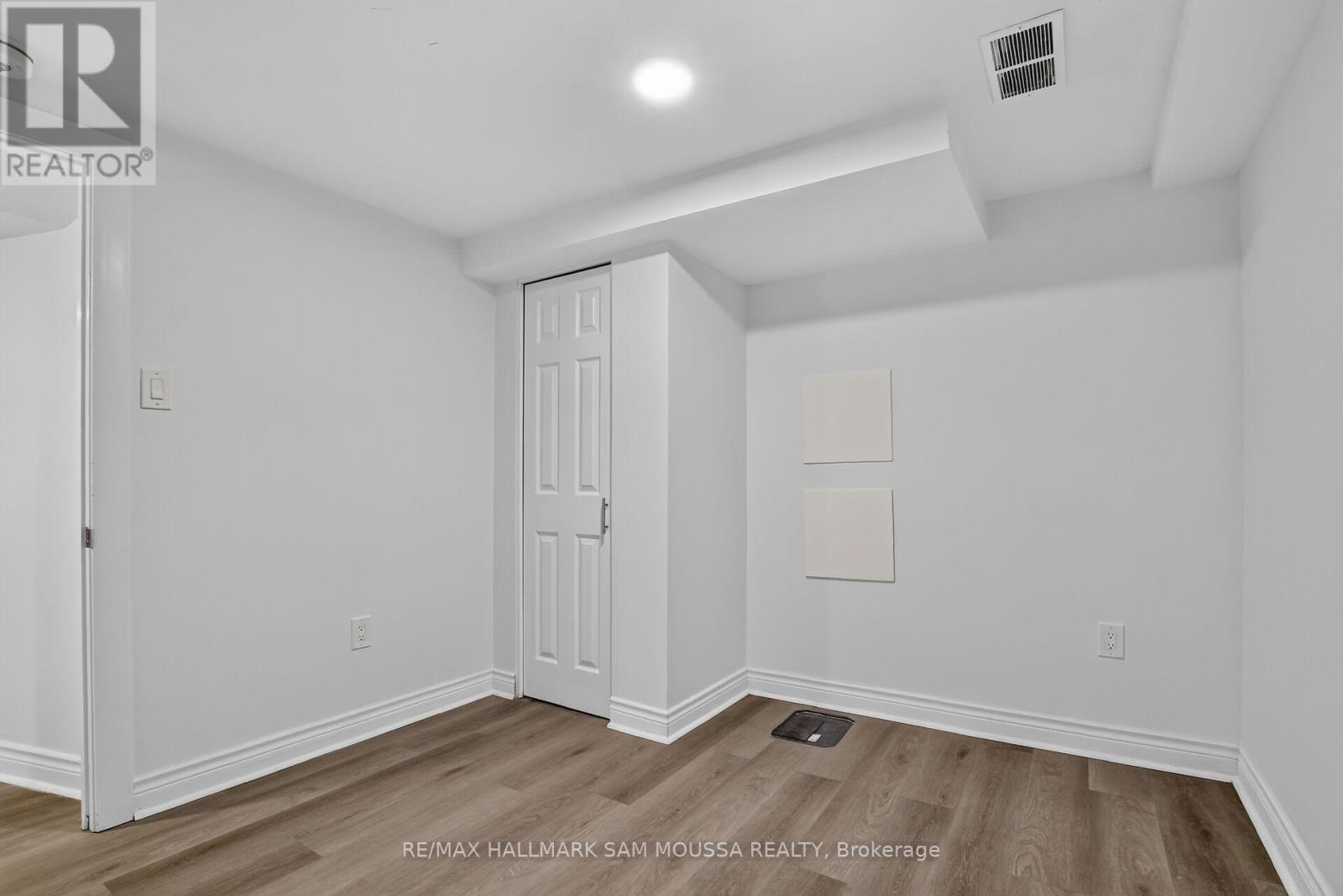 971b Blythdale Road Property Photo 23