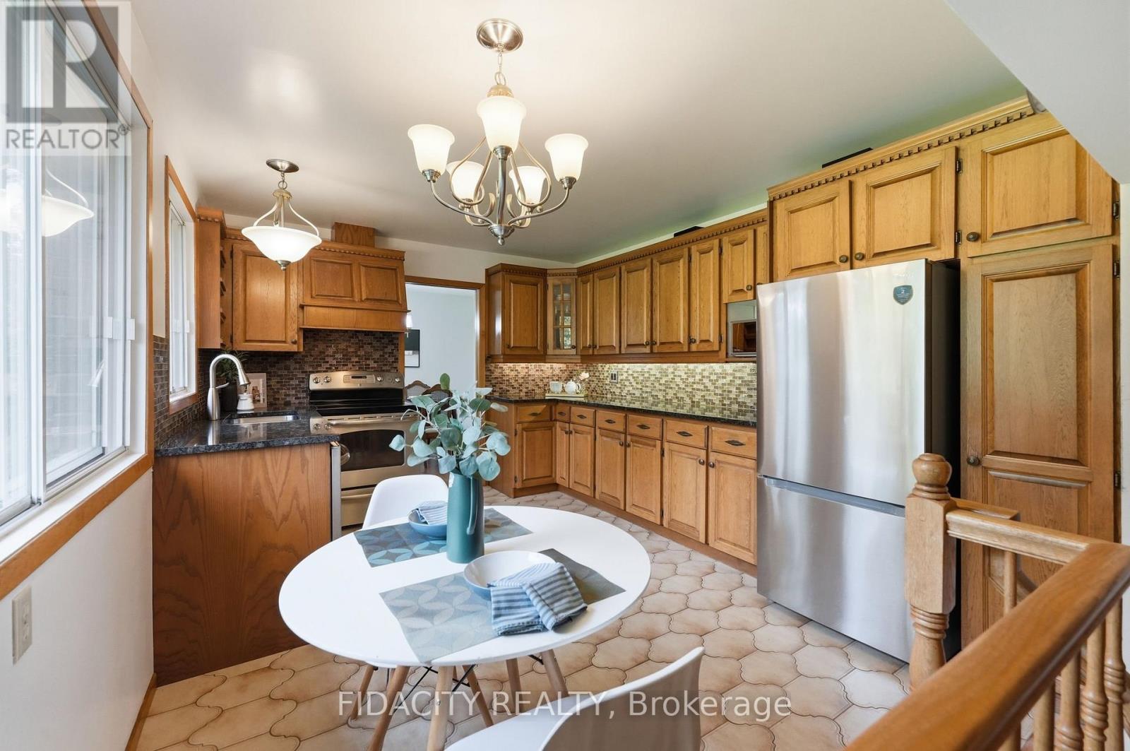 45 Cortleigh Drive Property Photo 16