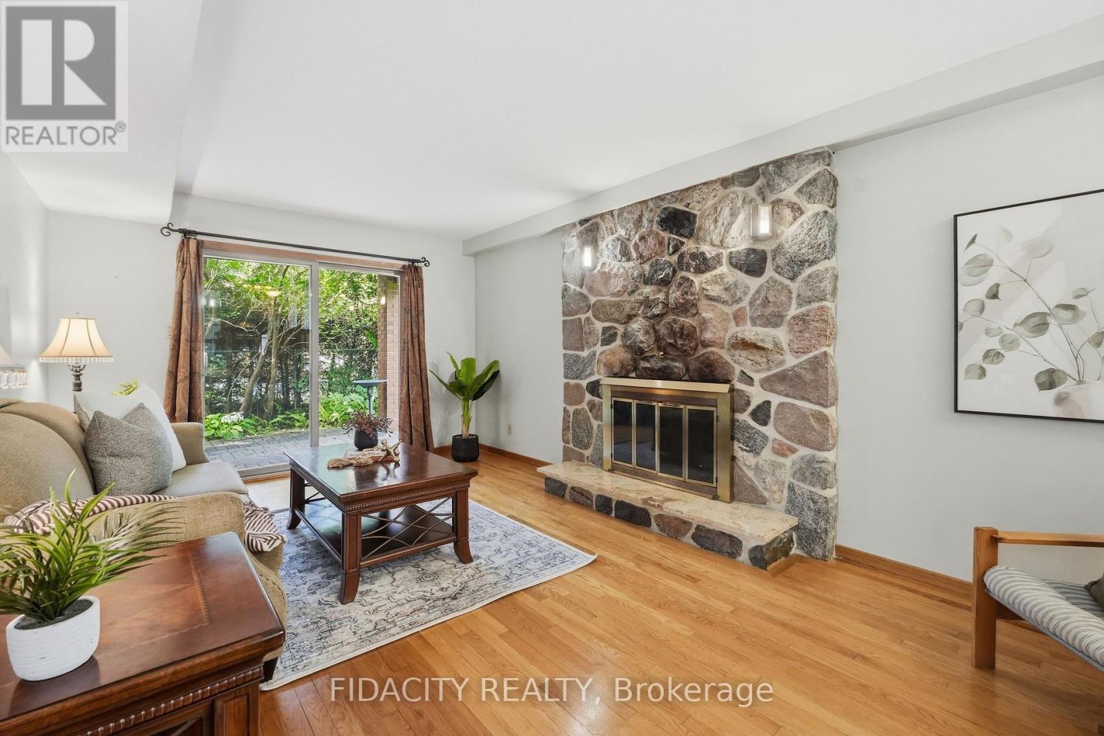 45 Cortleigh Drive Property Photo 17