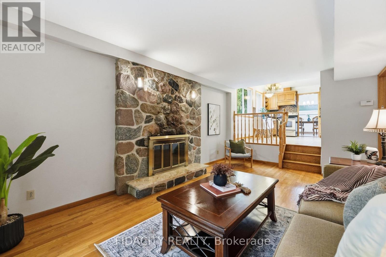 45 Cortleigh Drive Property Photo 18