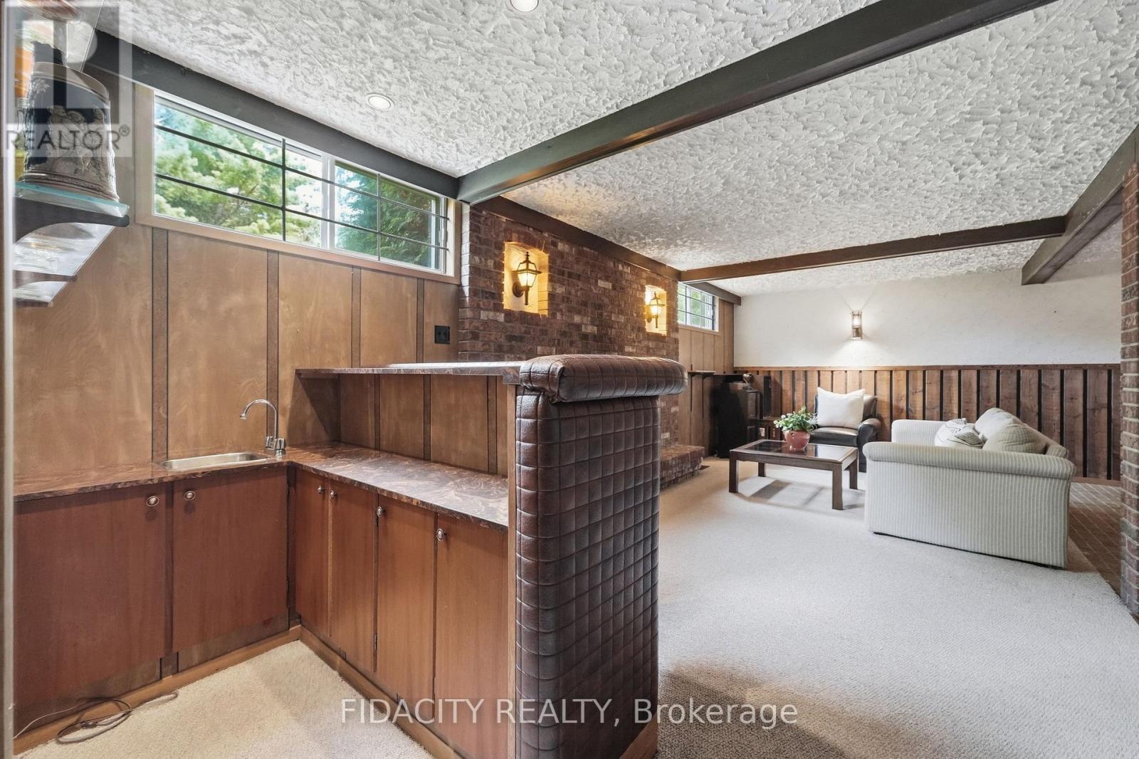 45 Cortleigh Drive Property Photo 35