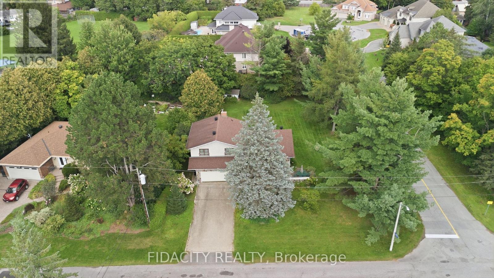 45 Cortleigh Drive Property Photo 41