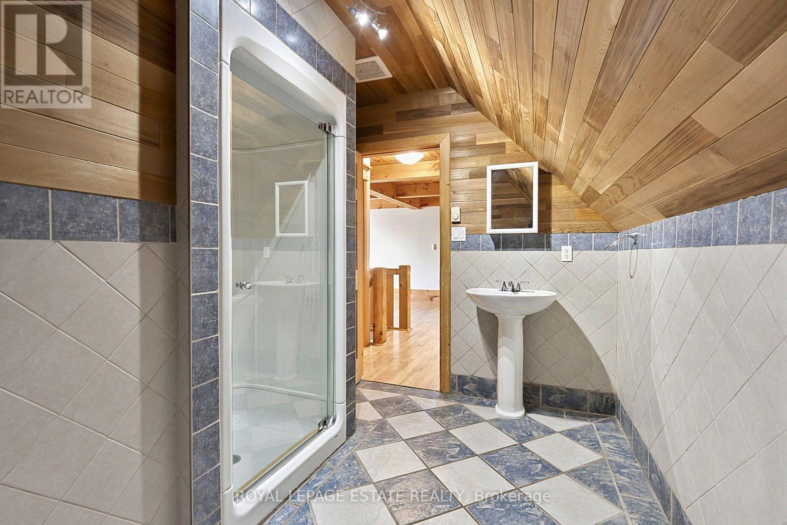 555086 Mono Amaranth Townline Property Photo 37