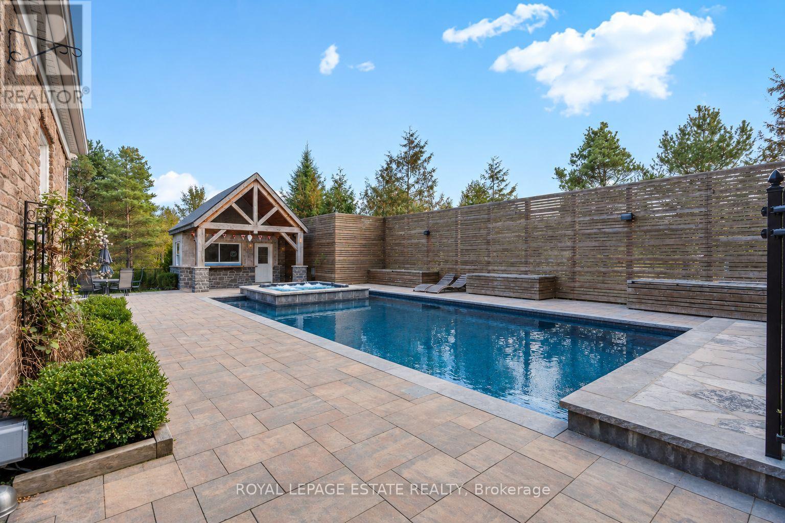 555086 Mono Amaranth Townline Property Photo 45